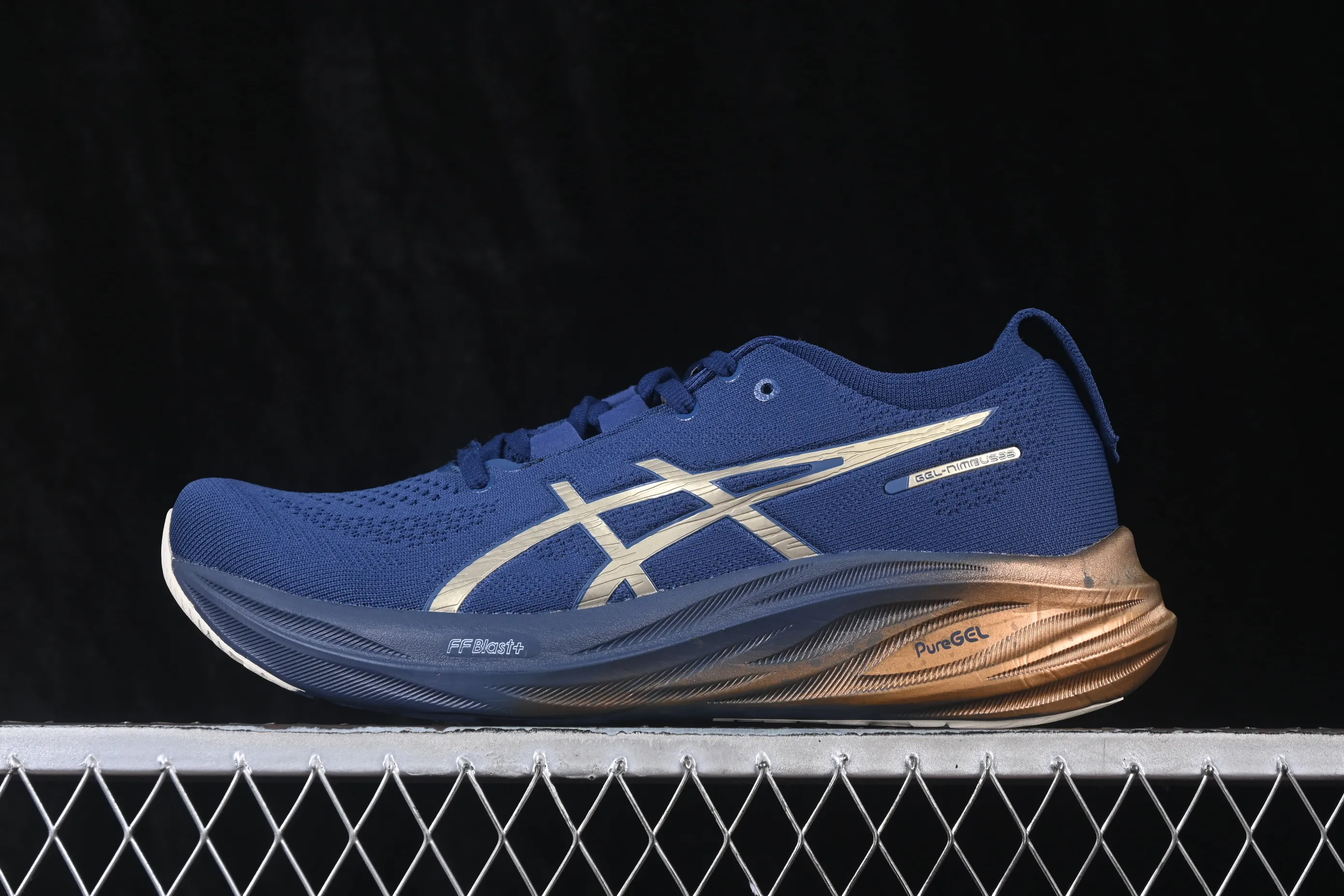 All Categories Asics Asics Series Asics Gel-Nimbus 26 1011B946-400